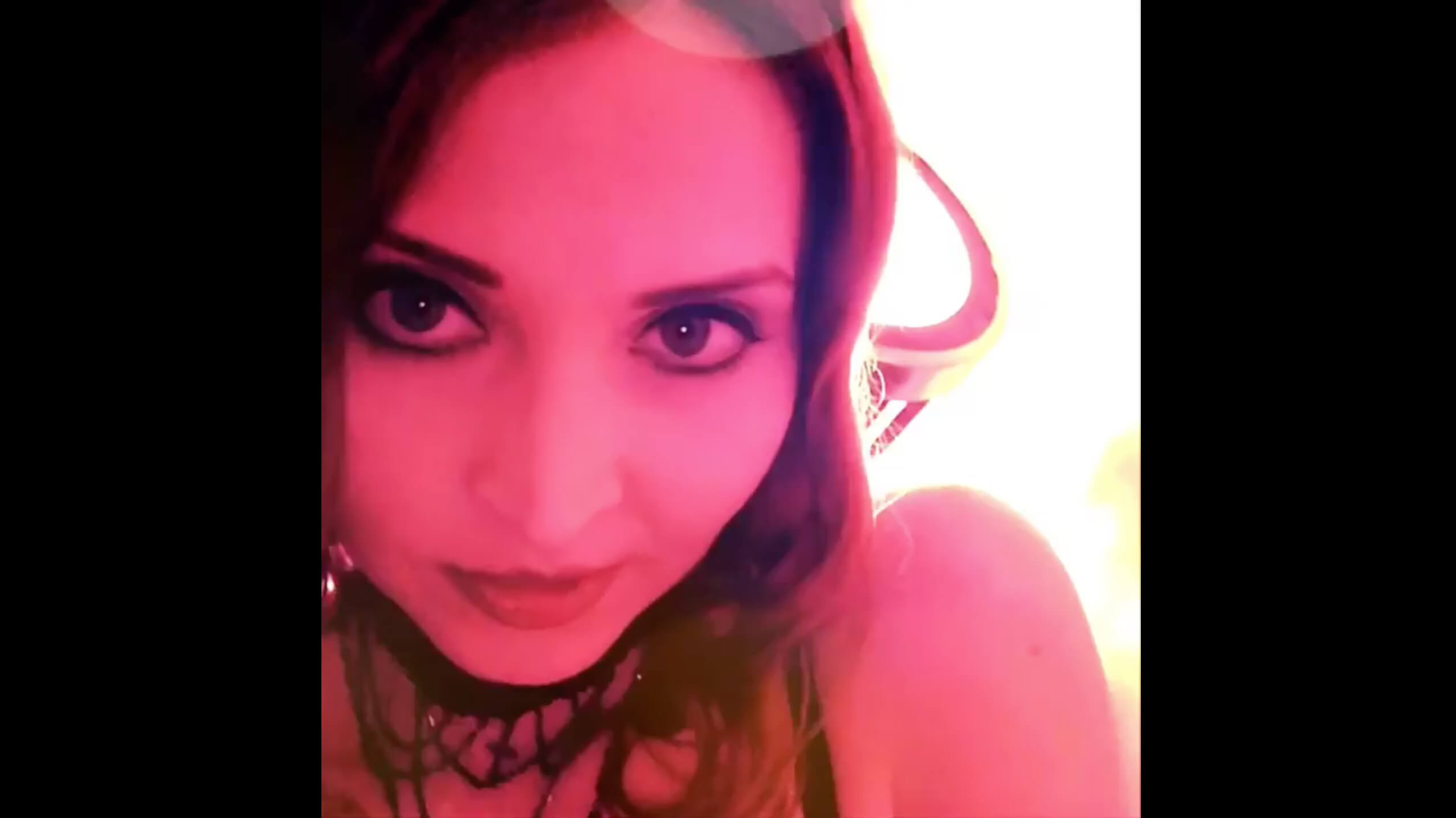 Lauren Jordan - Stereo Wonderland - The Ride - Music Video Screenshot